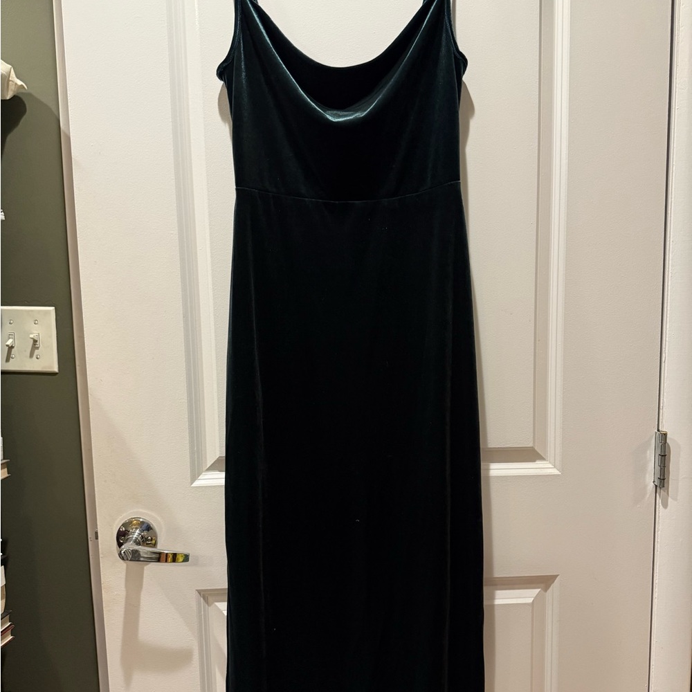 Taylor Dark emerald green sleep dress